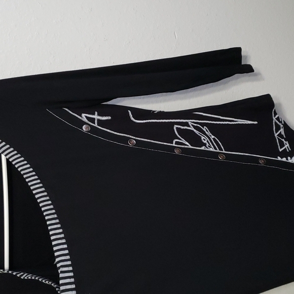 La - El Couture Asymmetric Top, Size S - Picture 7 of 13